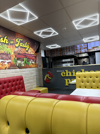 Photo of Mimiz Peri Peri - 34 Wellingborough Rd, Northampton NN1 4DN